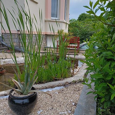 Chambre D'Hote Dans Maison Atypique Possibilite 1 Lit Supplementaire Pour 15 Euros Sancoins Zewnętrze zdjęcie