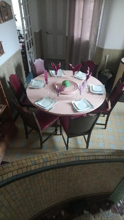 Chambre D'Hote Dans Maison Atypique Possibilite 1 Lit Supplementaire Pour 15 Euros Sancoins Zewnętrze zdjęcie